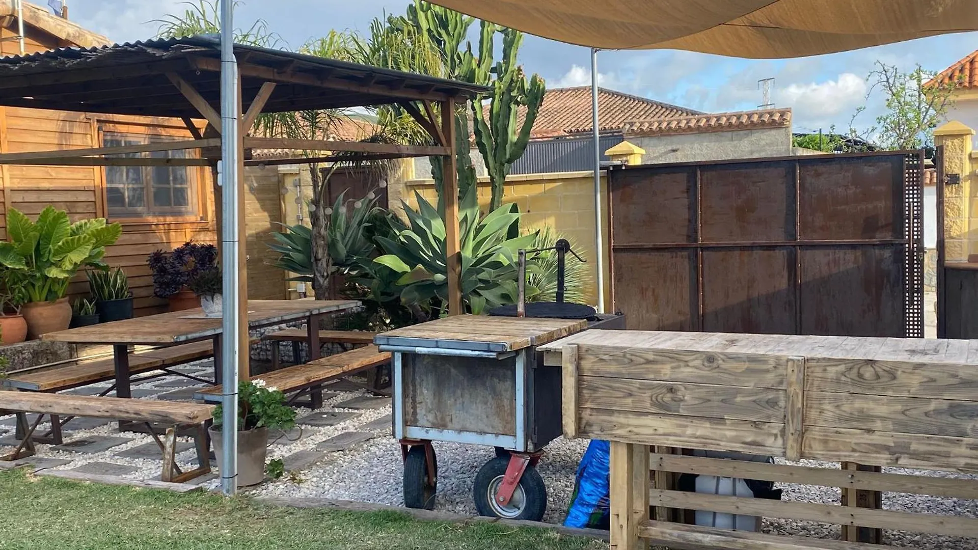 Pura Vida Villa Algeciras Spain